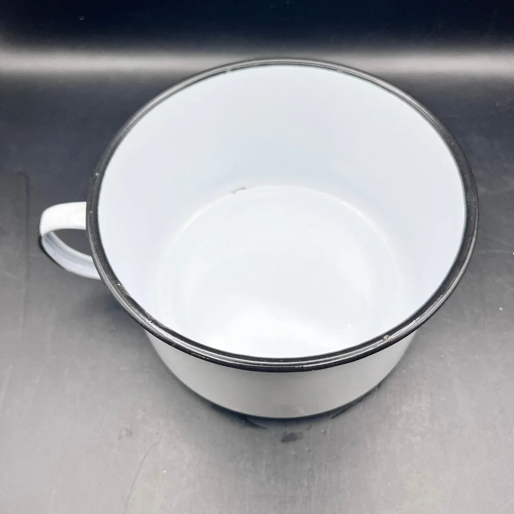 Vtg 2 Pc Enamel Soup Mug Saucer/Plate/Lid‎ Set White Black Trim Camp Kitchenware